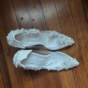 White Flower Shoes